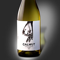 20240422_BotellaCalmut_CampGranVilafrancaDelPenedes_7500513 -fondosOscuros.jpg